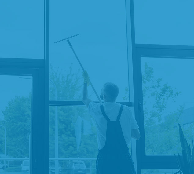 interior glass panel cleaning