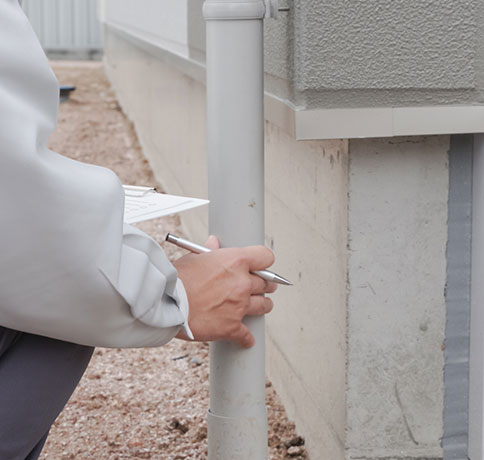 eavestrough cleaning